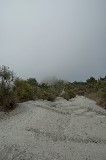 Percorso sul terreno roccioso dell'Epomeo.